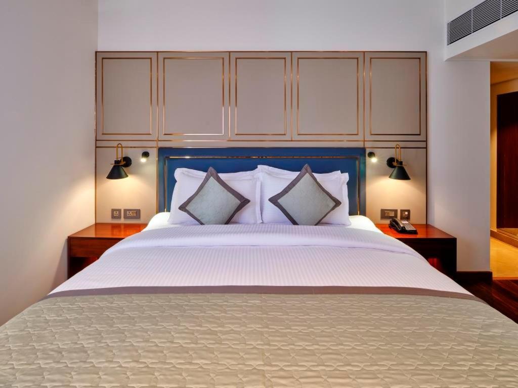 Hotel Pride