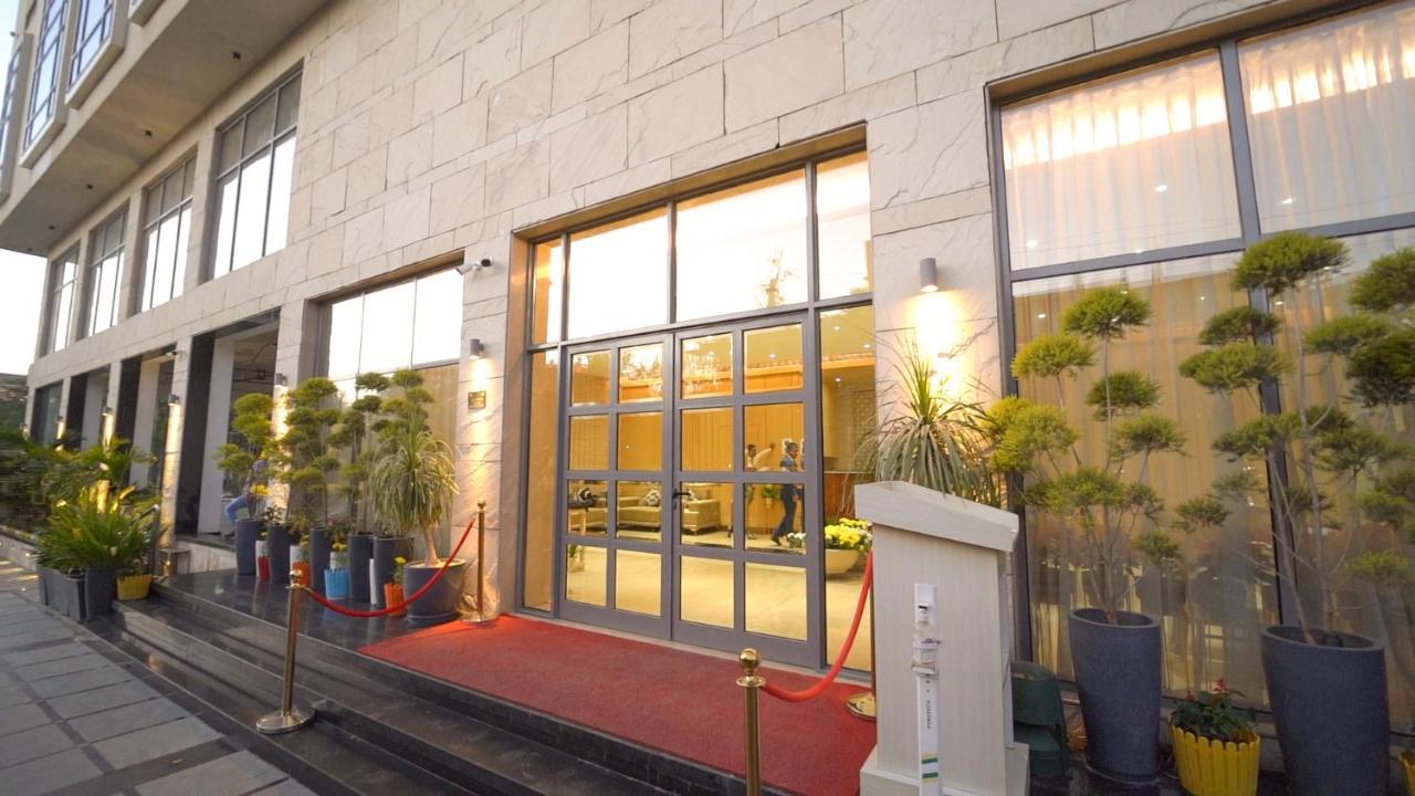 Pride Hotel